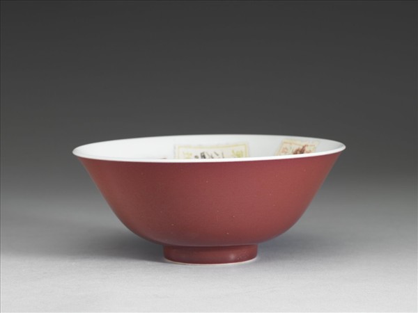 霽紅釉碗