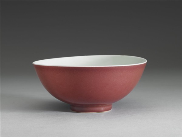霽紅釉碗