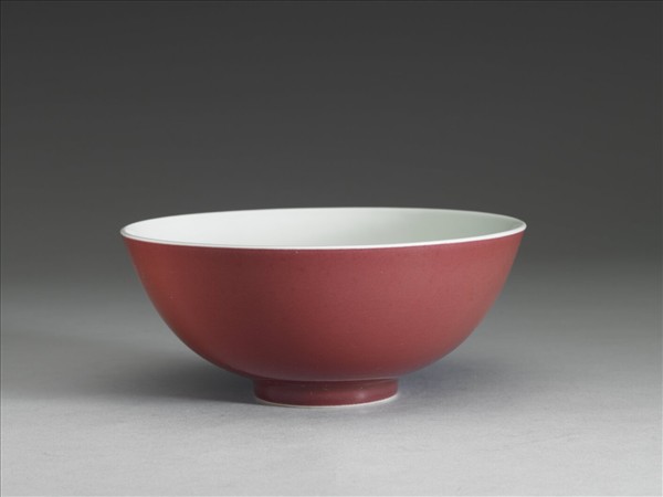 霽紅釉碗