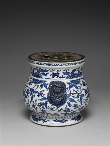 青花鋪首銜環花囊