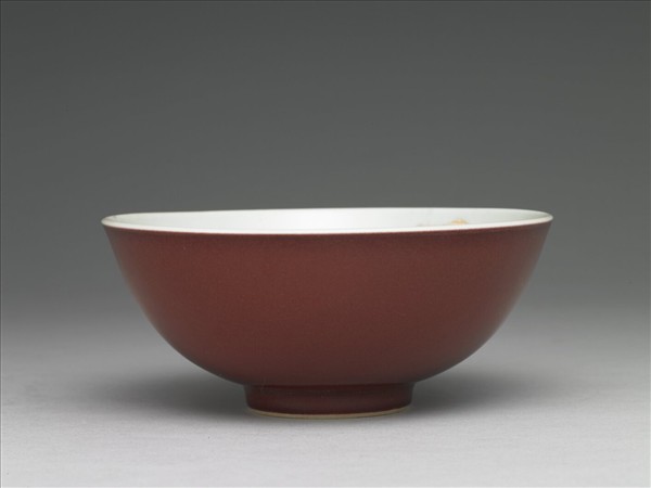 霽紅釉碗