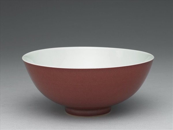 霽紅釉碗