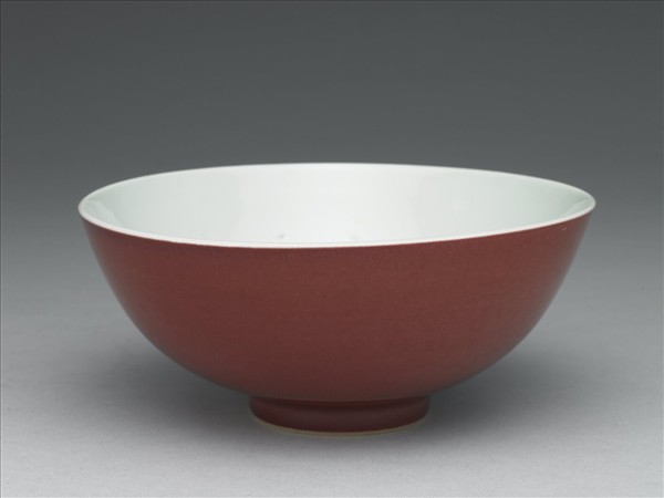 霽紅釉碗