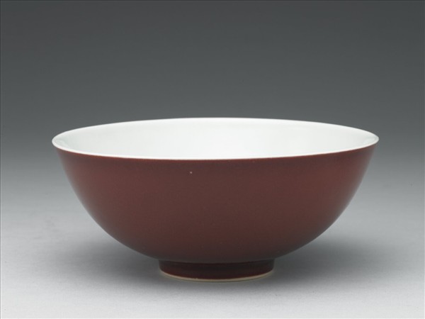 霽紅釉碗