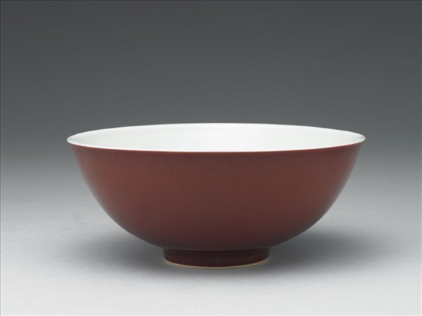 霽紅釉碗