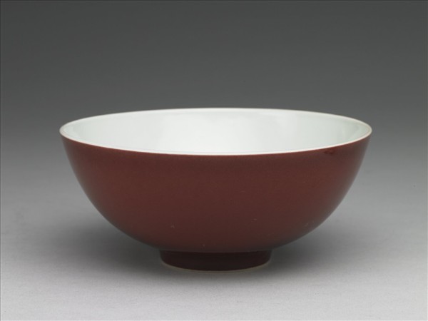 霽紅釉碗