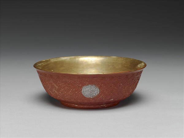 仿剔紅壽字紋碗