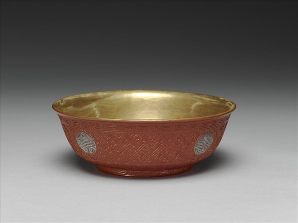 仿剔紅壽字紋碗