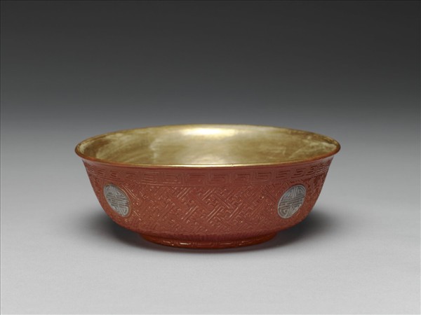 仿剔紅壽字紋碗