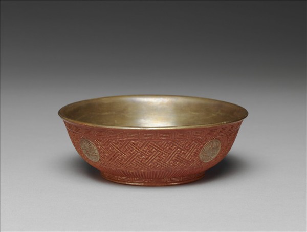 仿剔紅壽字紋碗