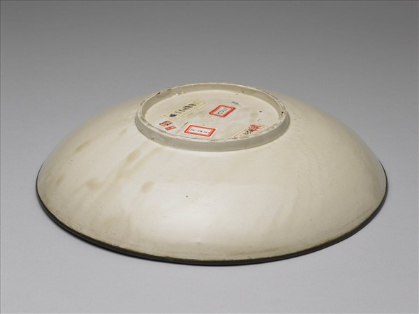 定窯 白瓷印花花卉紋盤