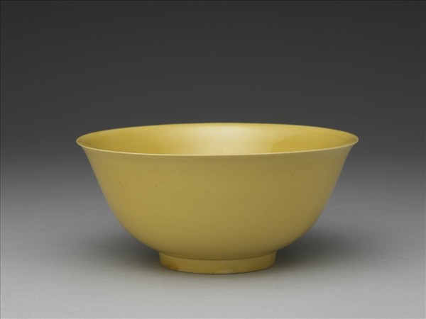 黃釉碗