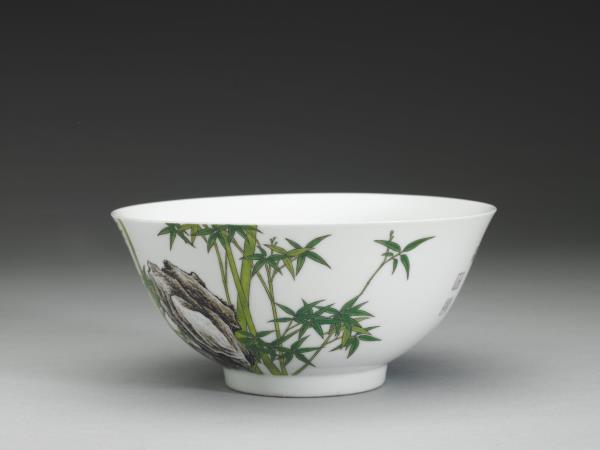 琺瑯彩瓷竹石碗