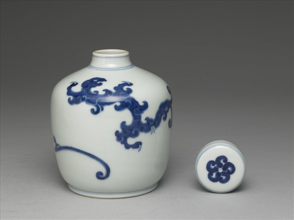 青花龍紋蓋罐
