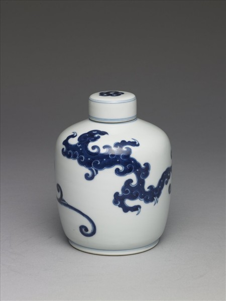 青花龍紋蓋罐