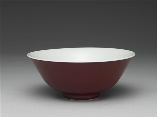 霽紅釉碗