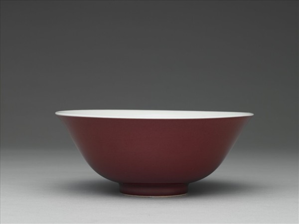 霽紅釉碗