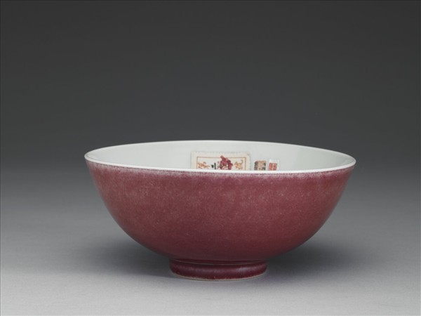 霽紅釉碗