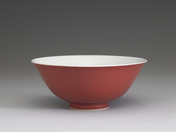 霽紅釉碗