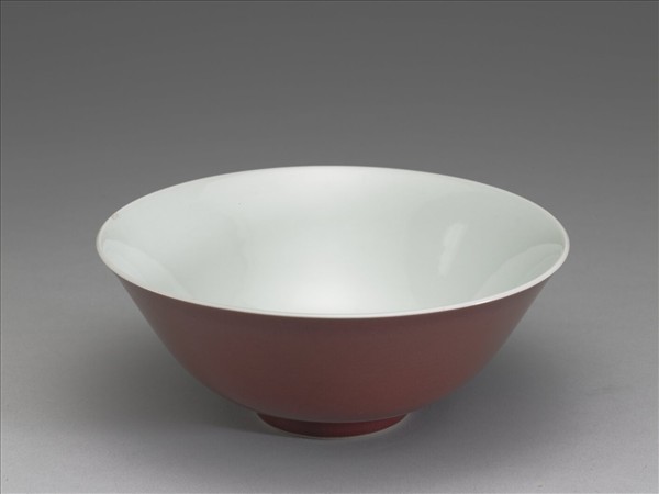 霽紅釉碗