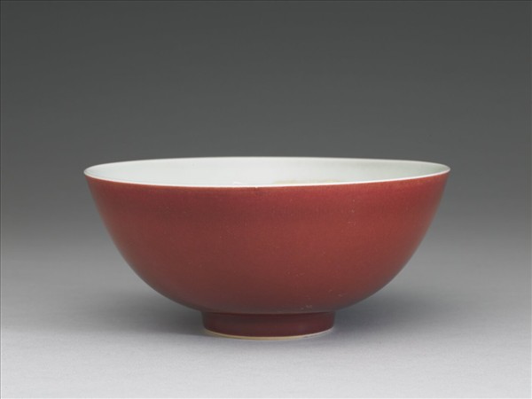 霽紅釉碗