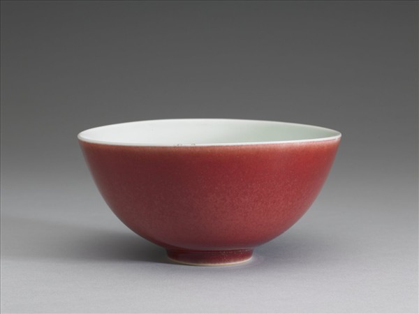 霽紅釉碗