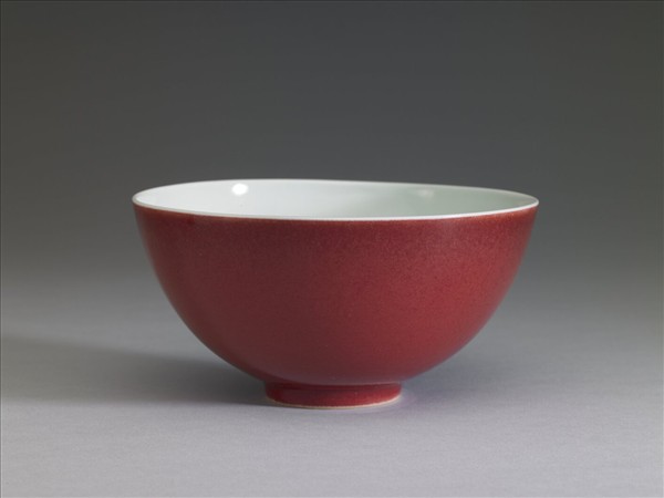 霽紅釉碗
