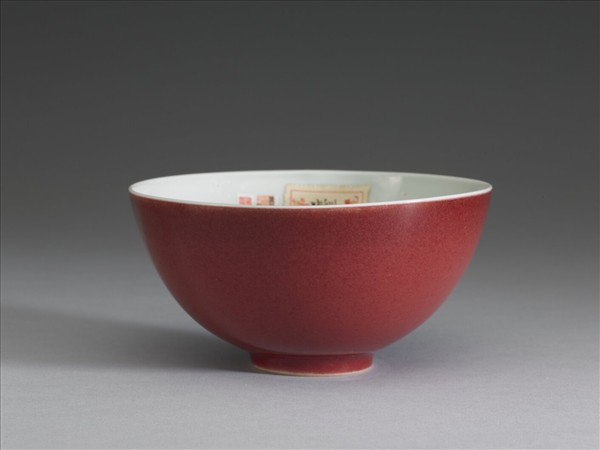 霽紅釉碗