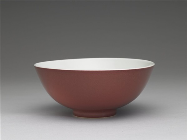 霽紅釉碗