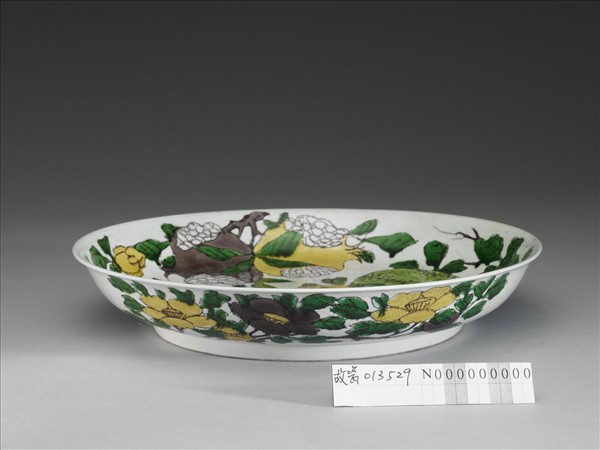 素三彩花果紋盤