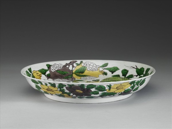 素三彩花果紋盤