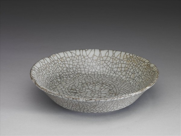 哥窯 青瓷葵口盤