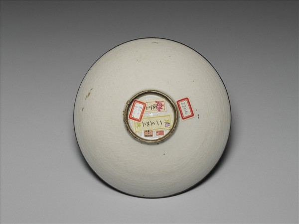 吉州窯 白瓷折枝花卉紋盤