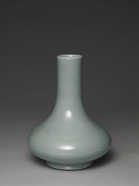 青瓷長頸瓶