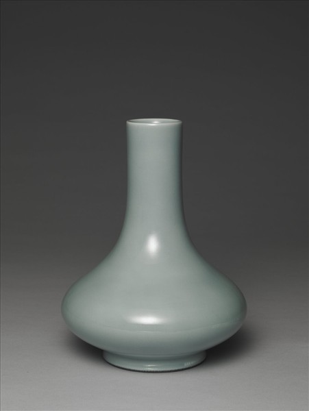 青瓷長頸瓶
