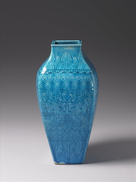 孔雀綠釉獸面紋鈁