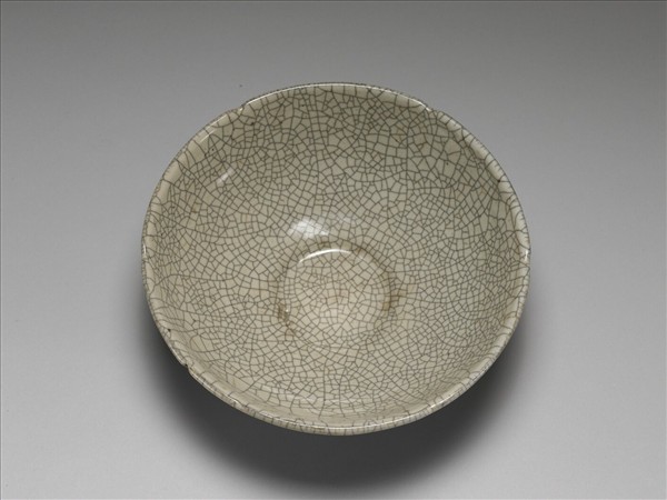 哥窯 青瓷葵口碗