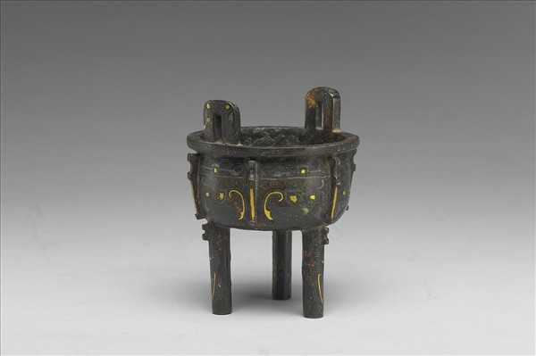 嵌金銀獸面紋鼎