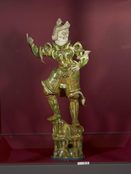 三彩增長天王像