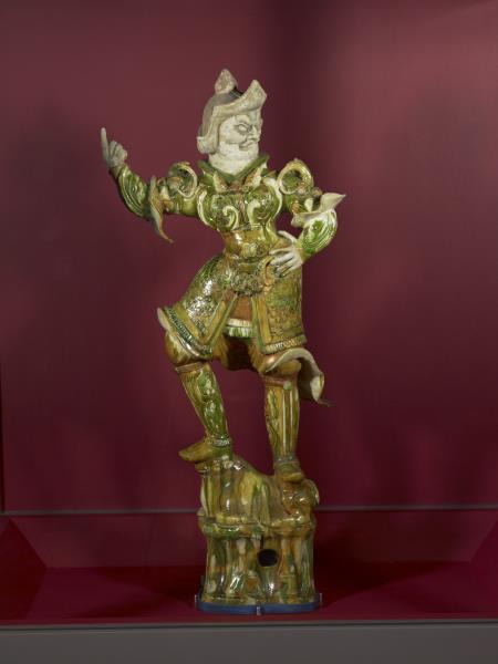 三彩增長天王像