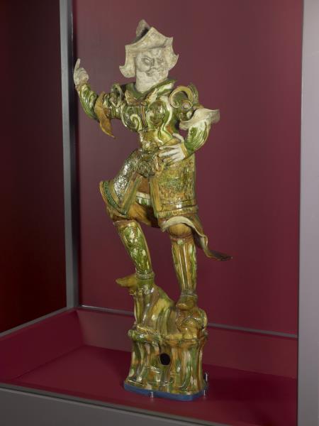 三彩增長天王像