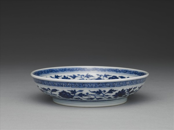 青花番蓮紋盤