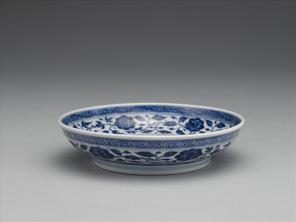 青花番蓮紋盤