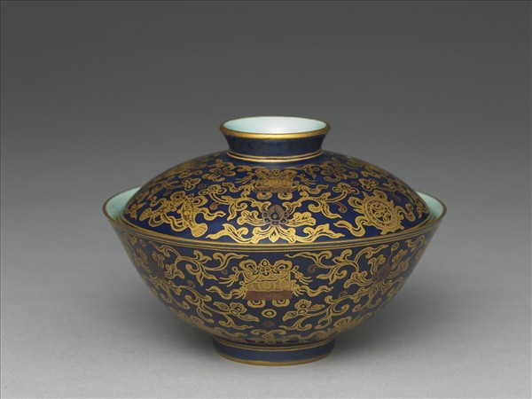 霽青釉描金蓋碗