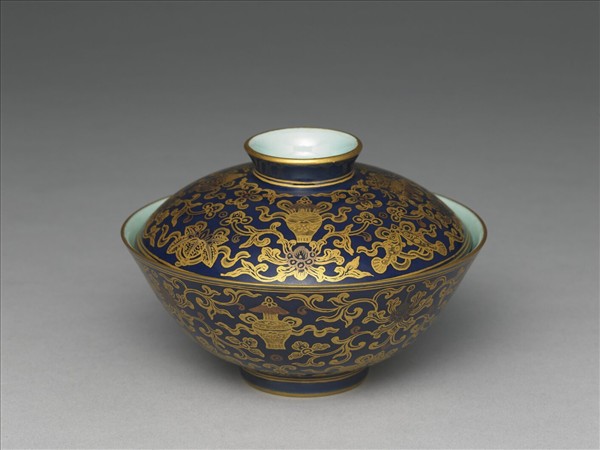 霽青釉描金蓋碗