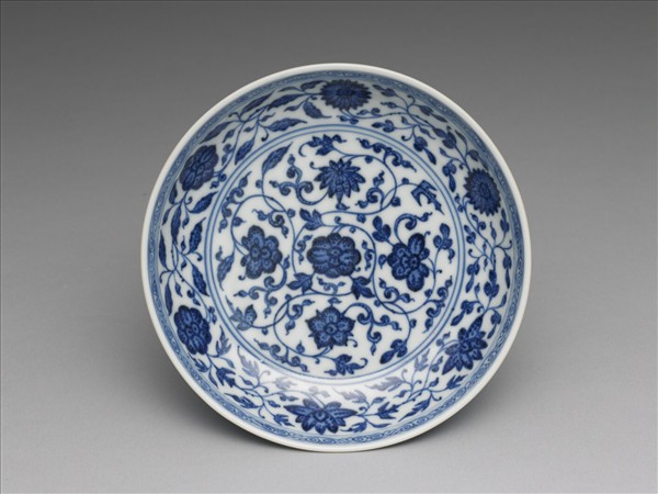 青花番蓮紋盤