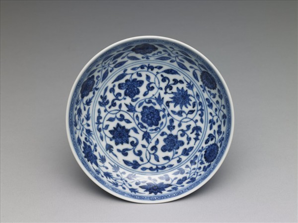 青花番蓮紋盤