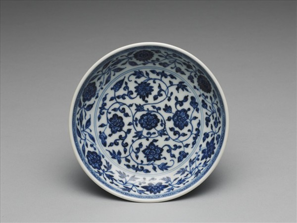 青花番蓮紋盤