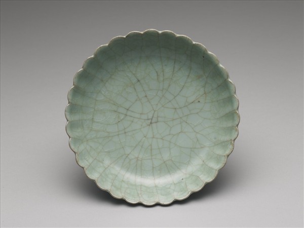 青花纏枝花卉紋盤- 故宮