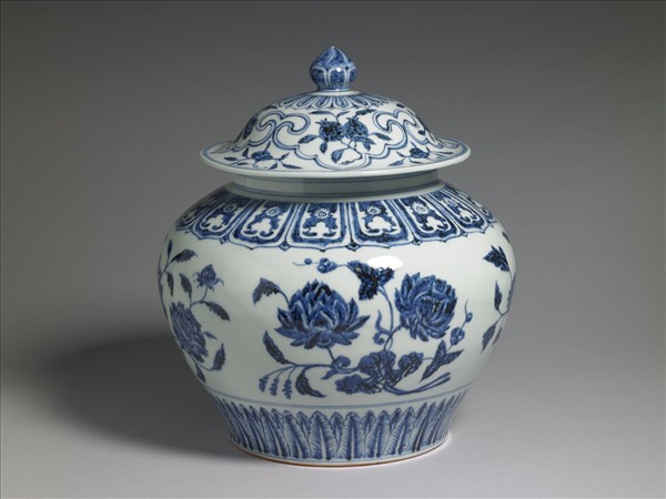青花四季花卉紋蓋罐